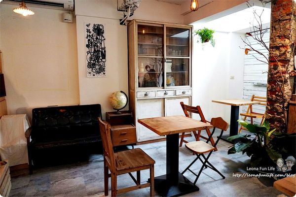 花毛かき氷喫茶 台中南屯冰店 冰品店 雪花冰 台中冰淇淋推薦 刨冰黎明新村 文青冰果室 台ˊ翁冰店 荔枝 芒果 抹茶 網美冰品DSC00446.JPG