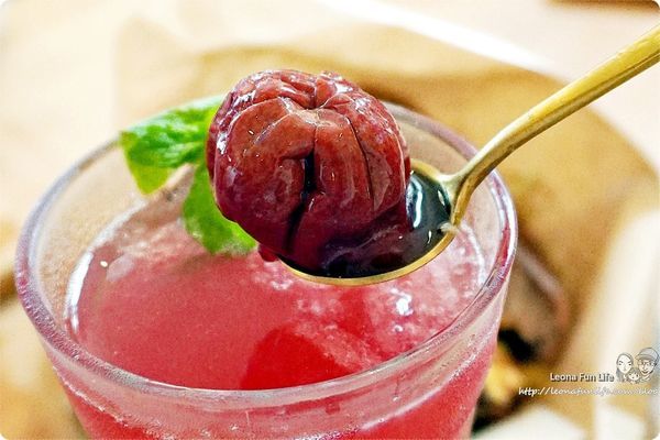 花毛かき氷喫茶 台中南屯冰店 冰品店 雪花冰 台中冰淇淋推薦 刨冰黎明新村 文青冰果室 台ˊ翁冰店 荔枝 芒果 抹茶 網美冰品DSC00497.JPG