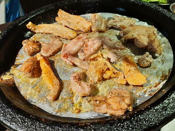 台中逢甲平價-韓式烤肉吃到飽-豬對有