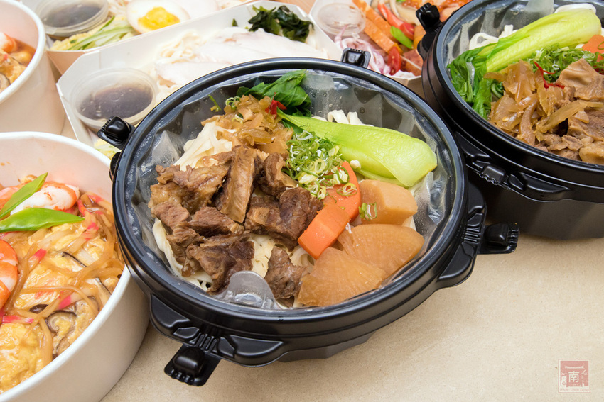 【臺南美食】海味十足的北海道烏賊飯｜外帶外送限定款餐點｜加入會員送200元折價券｜飯店主廚的日料餐廳｜日式便當｜中華料理~~初幸居食屋 - 南人幫