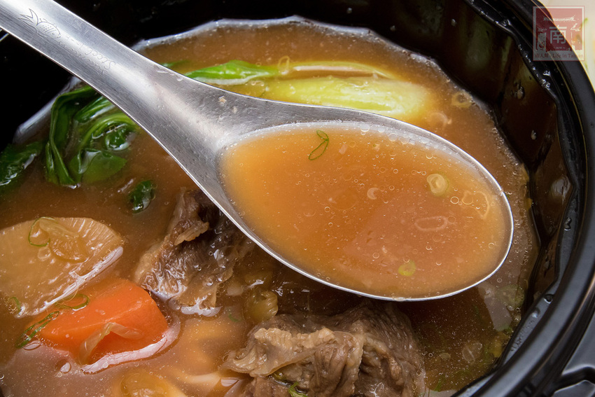 【臺南美食】海味十足的北海道烏賊飯｜外帶外送限定款餐點｜加入會員送200元折價券｜飯店主廚的日料餐廳｜日式便當｜中華料理~~初幸居食屋 - 南人幫