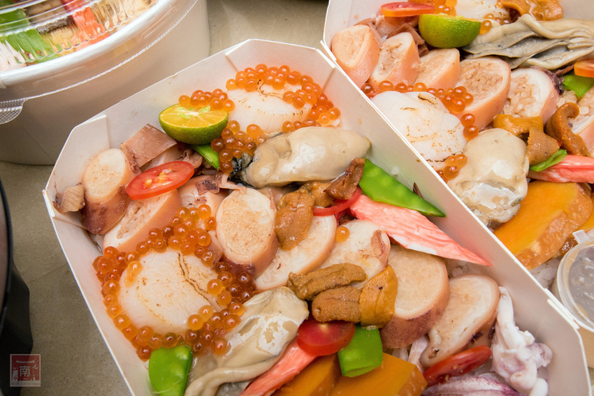 【臺南美食】海味十足的北海道烏賊飯｜外帶外送限定款餐點｜加入會員送200元折價券｜飯店主廚的日料餐廳｜日式便當｜中華料理~~初幸居食屋 - 南人幫