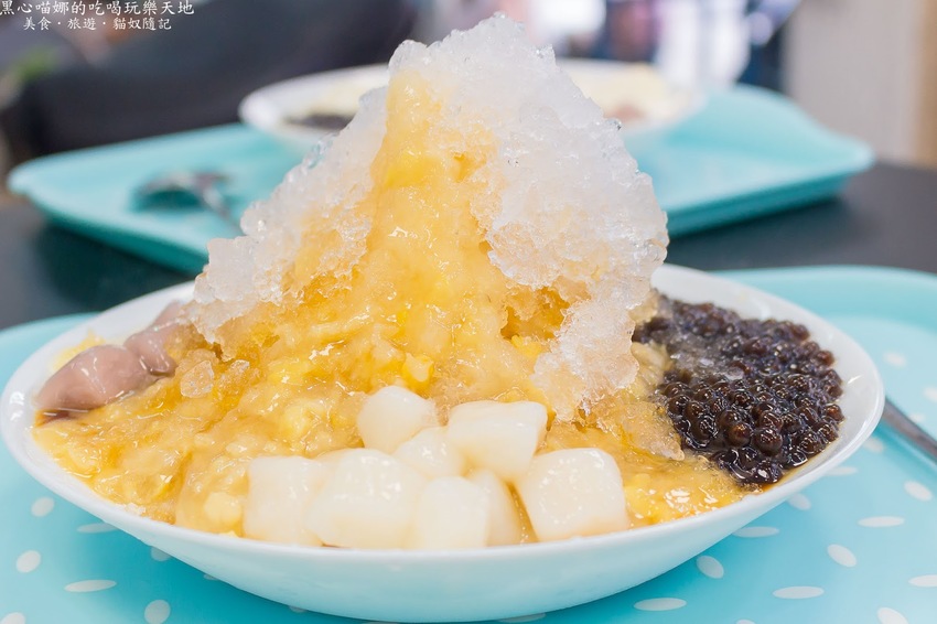 高雄苓雅︱寶字號。古早味冰店 冬瓜炒糖,每一口都有冬瓜香的清爽不甜膩剉冰~(忠孝店)