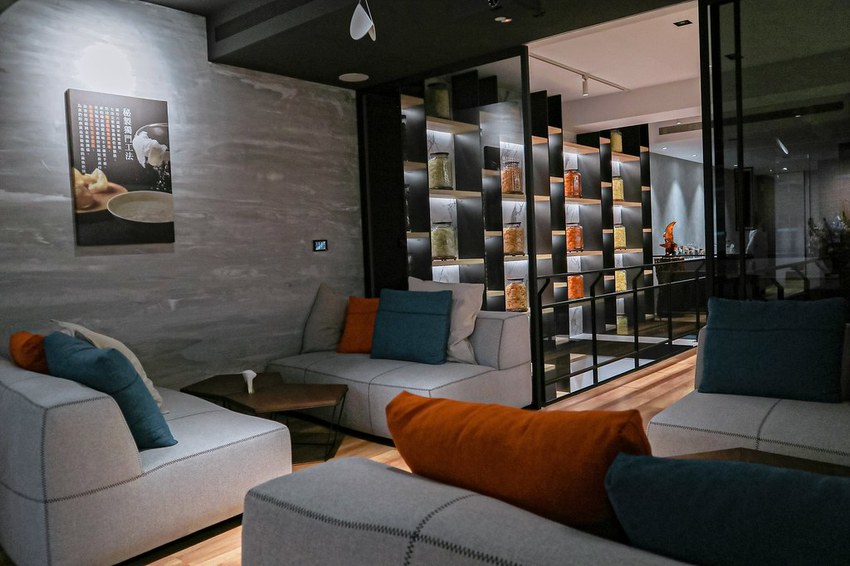 2020-08-23-21-33-14-675