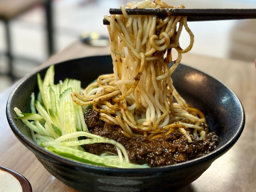 永康刀削麵 (1).jpg 永康刀削麵 (1).jpg