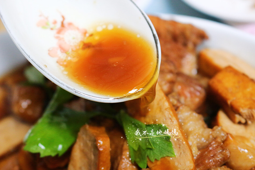 黑糖道,手炒黑糖,手作黑糖,老虎堂黑糖,一芳黑糖,蔗糖,黑糖茶,黑糖薑母茶,黑糖滷肉,黑糖魯肉,黑糖燉肉,黑糖食譜,黑糖薑塊,黑糖甜點