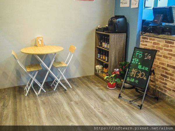 /tmp/php7WjeOO /tmp/php7WjeOO