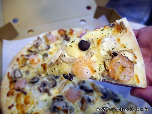 CRAZY PIZZA (18).JPG