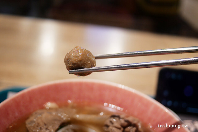 越南飛機河粉｜台北車站新光三越站前店｜道地好吃的越南小吃