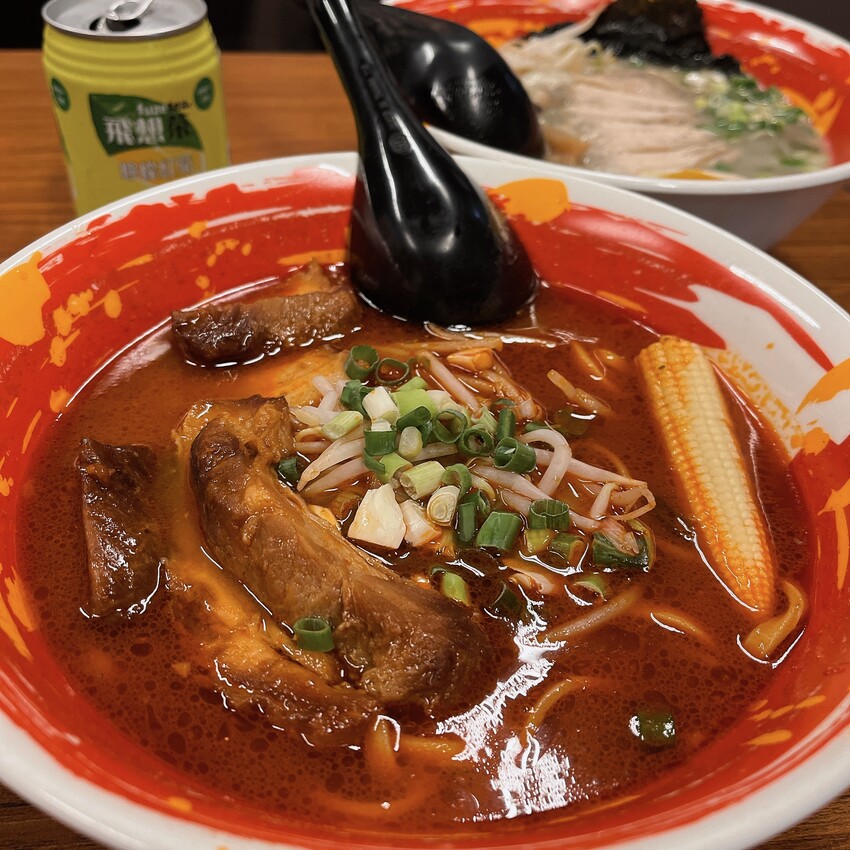 桃園市龍潭區桃園龍潭親子特色餐廳推薦——山水緣庭園景觀餐廳,滿滿在地客家料理配上美好的庭院,假日家庭出遊用餐首選這