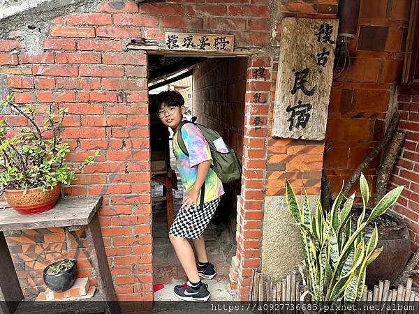 桃園·龍潭必吃餐廳｜山水緣庭園景觀餐廳·有戶外大草原｜首推客家美食｜家庭聚餐首選｜親子餐廳· 隱身山裡的古厝秘境餐廳