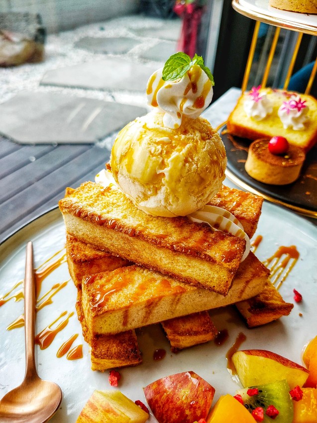 新北市林口美食-The cafe’ by 想 林口-遠離城市的塵囂，在大樓裡還你一抹寧靜  （邀約） @民宿女王芽月-美食.旅遊.全台趴趴走