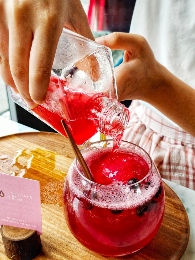 新北市林口美食-The cafe’ by 想 林口-遠離城市的塵囂，在大樓裡還你一抹寧靜  （邀約） @民宿女王芽月-美食.旅遊.全台趴趴走