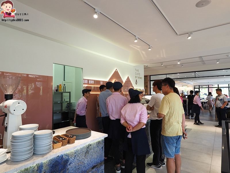 新北市林口美食-The cafe’ by 想 林口-遠離城市的塵囂，在大樓裡還你一抹寧靜  （邀約） @民宿女王芽月-美食.旅遊.全台趴趴走