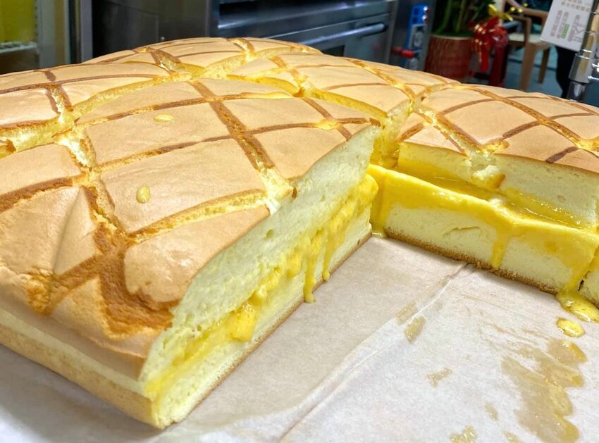 〖蛋願古早味現烤蛋糕〗會流沙的古早味蛋糕！現烤原味蛋糕只要50元．多達10種口味～想吃要看出爐時間 - 艾瑪▪ 享受吃喝玩樂札記