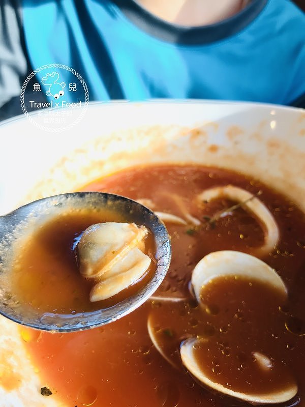 金瓜石特色咖啡館 ABOUT CAFE’ @魚兒 x 牽手明太子的「視」界旅行