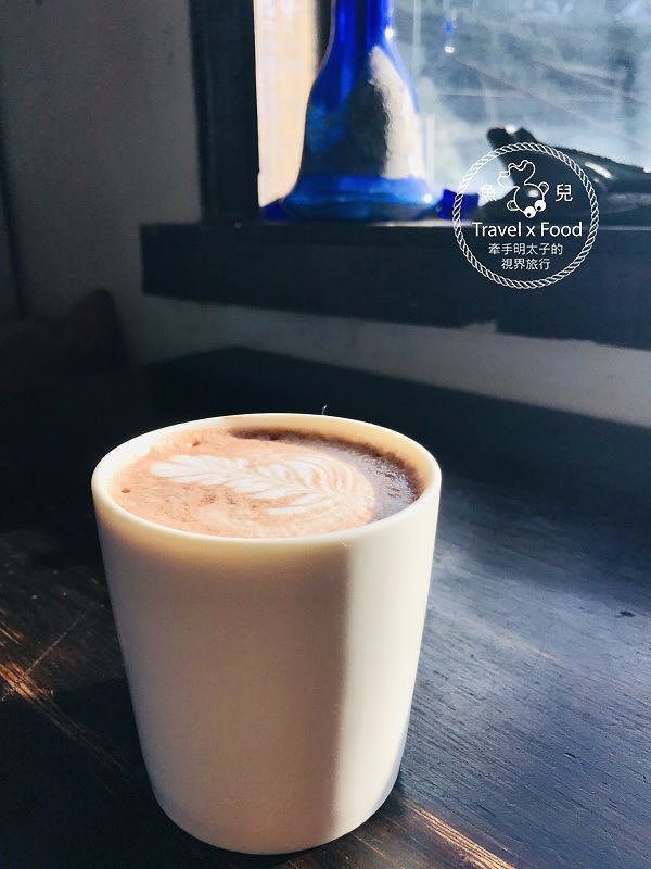 金瓜石特色咖啡館 ABOUT CAFE’ @魚兒 x 牽手明太子的「視」界旅行