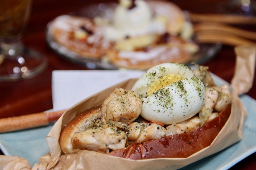 台北中山商圈咖啡廳1+1 Together Republic 寵物友善、獨立包廂 慵懶放鬆的小空間