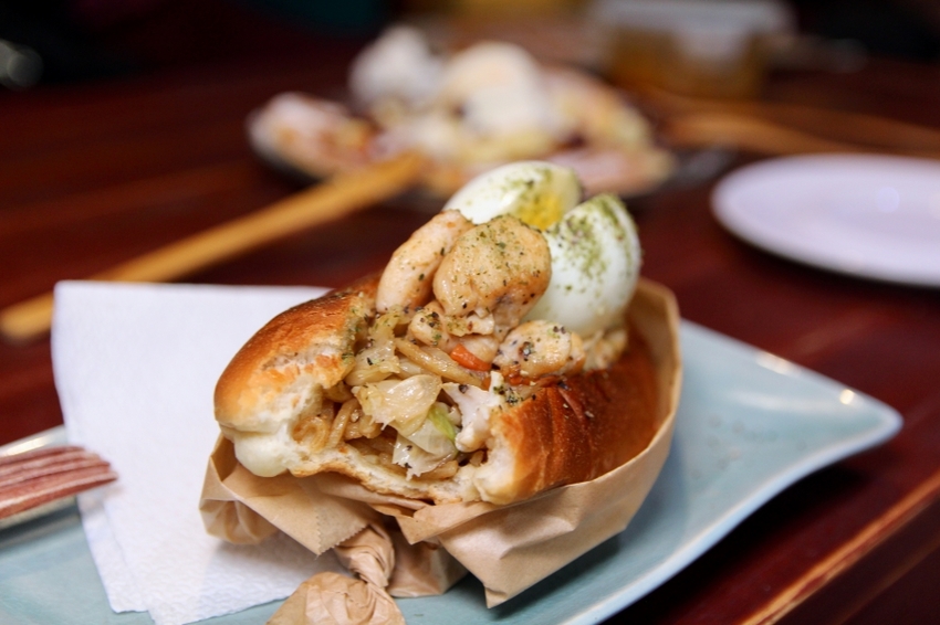 台北中山商圈咖啡廳1+1 Together Republic 寵物友善、獨立包廂 慵懶放鬆的小空間