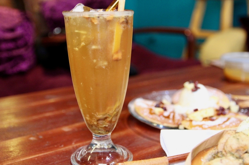 台北中山商圈咖啡廳1+1 Together Republic 寵物友善、獨立包廂 慵懶放鬆的小空間