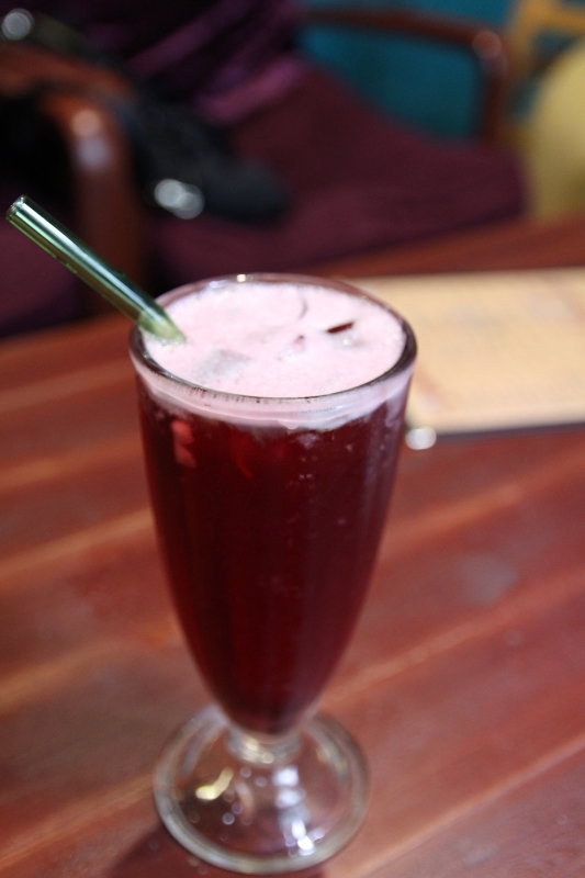 台北中山商圈咖啡廳1+1 Together Republic 寵物友善、獨立包廂 慵懶放鬆的小空間