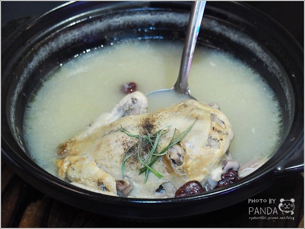 /tmp/phplXQEan /tmp/phplXQEan