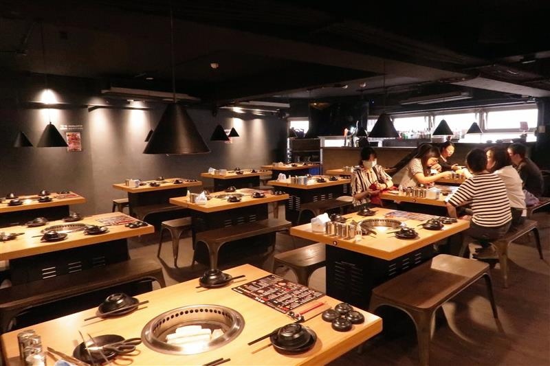 板橋燒肉吃到飽 燒肉殿 板橋耶誕城006.jpg 板橋燒肉吃到飽 燒肉殿 板橋耶誕城006.jpg