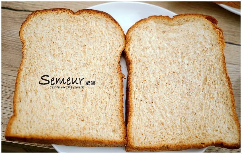 【美食】Semeur聖娜.日賣百條的人氣吐司,每一口都能吃到葡萄乾!