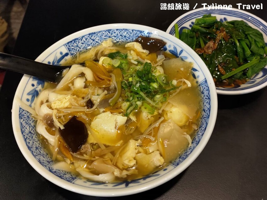 台北市大安區【台北美食】牛老大麵館,招牌刀削麵料多實在 | 師大夜市美食 | 師範大學 | 大安美食 | 台電大樓美食推薦