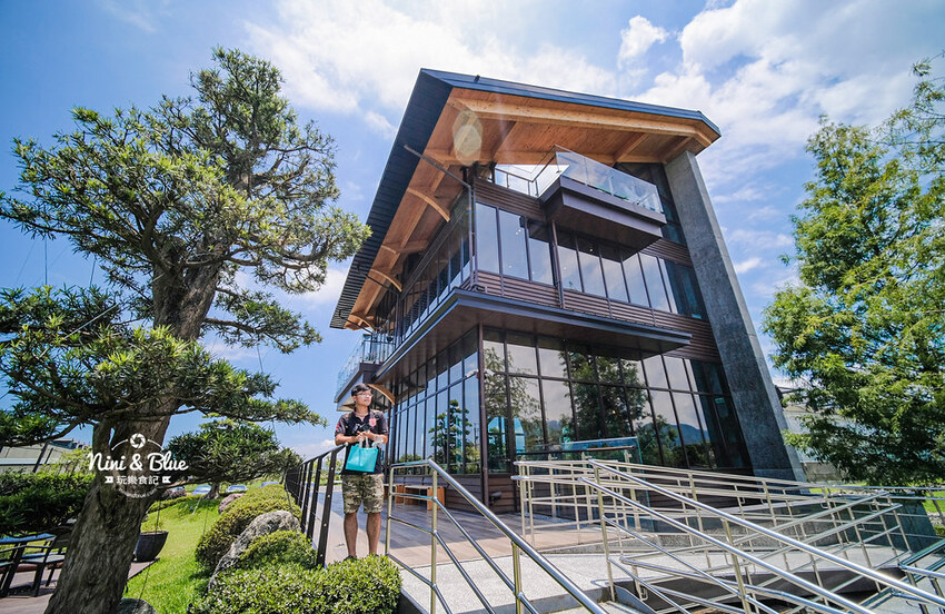 宜蘭員山景點| 棗稻田食玩農創空間，田中央大玻璃屋，周邊有魚池與落羽松大停車場 Nini and Blue 玩樂食記
