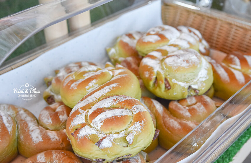 宜蘭員山景點| 棗稻田食玩農創空間，田中央大玻璃屋，周邊有魚池與落羽松大停車場 Nini and Blue 玩樂食記