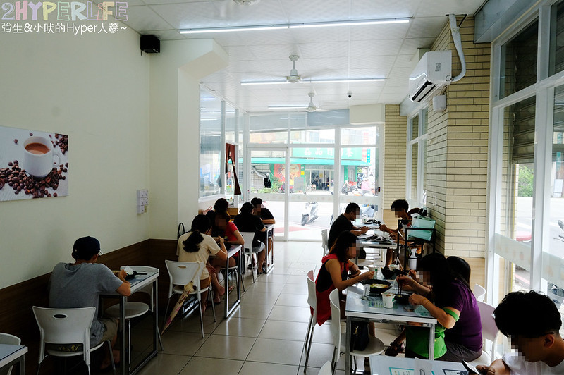 台中平價早午餐,台中平價早餐,台中早午餐,台中早安山丘,台中早餐,台中東區早餐,台中東區美食,台中美食,打拋豬,早安山丘,早安山丘台中,早安山丘忠孝店,早安山丘東區,早安山丘菜單2020 @強生與小吠的Hyper人蔘~