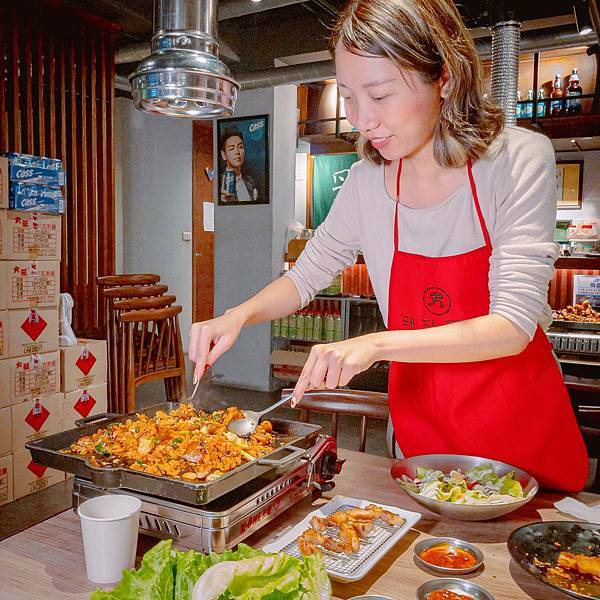 台北 松山區 男宅韓館돼지곱창 韓式烤腸烤肉 22.jpeg