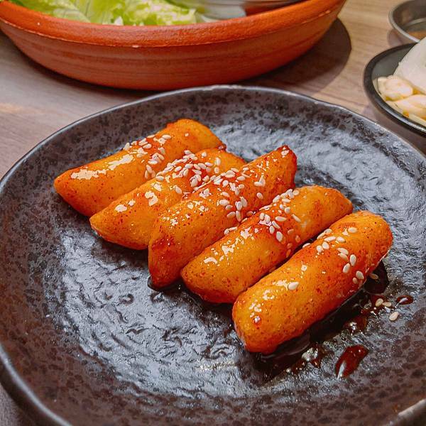 台北 松山區 男宅韓館돼지곱창 韓式烤腸烤肉 7.jpeg