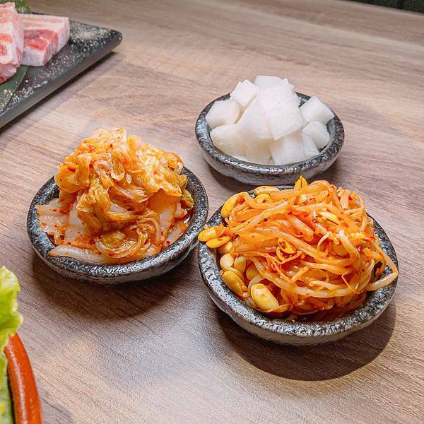 台北 松山區 男宅韓館돼지곱창 韓式烤腸烤肉 5.jpeg