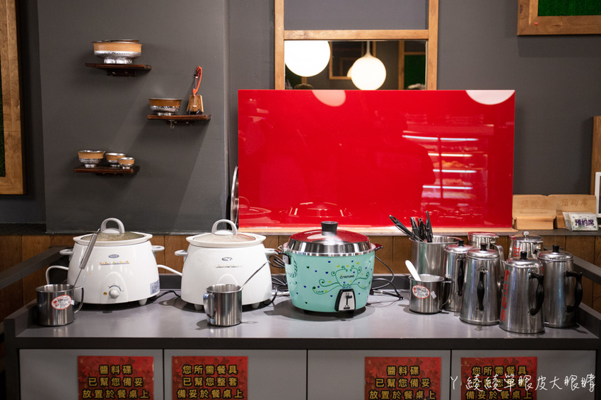 蒙古紅火鍋插旗桃園！桃園中壢火鍋吃到飽推薦，百種火鍋食材無限量供應！快跟臉一樣大的安格斯牛肉