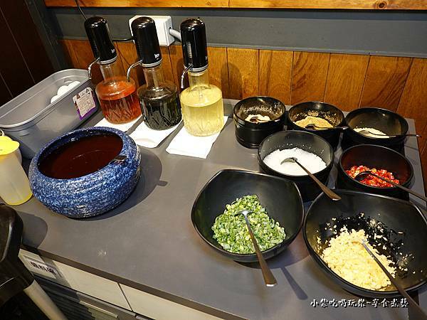 醬料區-蒙古紅中壢店 (1).jpg