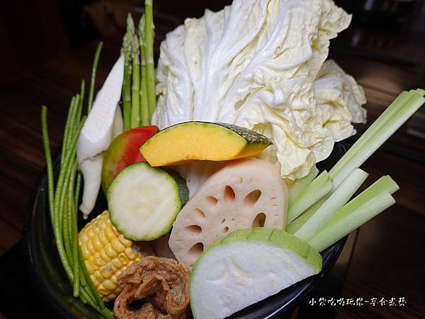 自助區食材-蒙古紅中壢店 (10).jpg