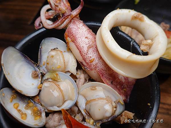 蒙古紅蒙古火鍋-中壢店 (1).jpg