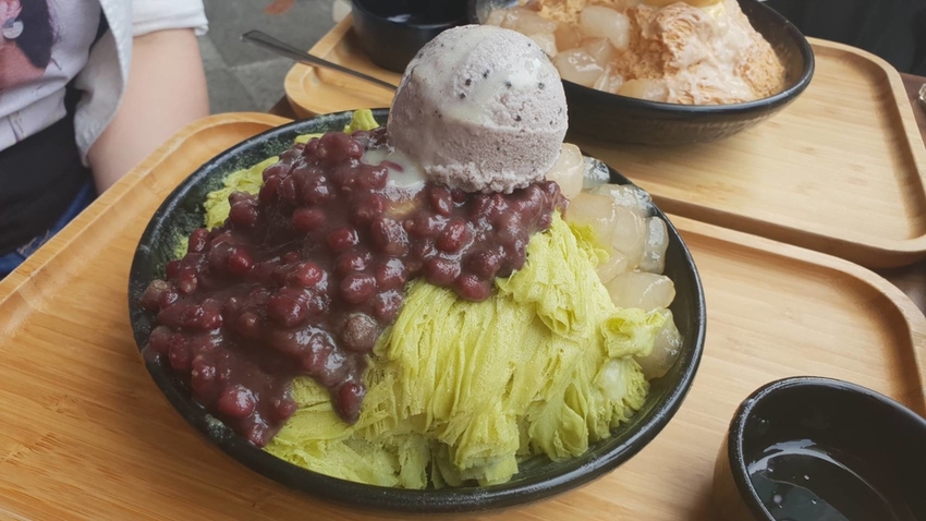 【宜蘭.礁溪】冰雪雪花冰40年老店。大推花生雪花冰+抹茶紅豆冰