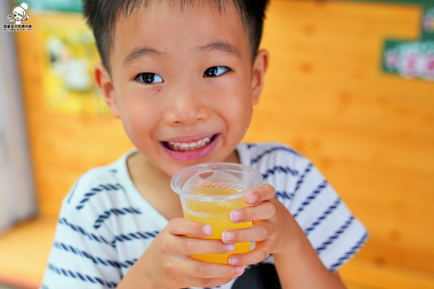藕家 蓮藕 珍珠 蓮藕珍珠 第一家 獨家 手工 古法 鹽埕 奶茶 必喝 高雄美食