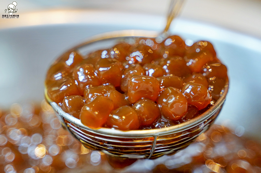 藕家 蓮藕 珍珠 蓮藕珍珠 第一家 獨家 手工 古法 鹽埕 奶茶 必喝 高雄美食