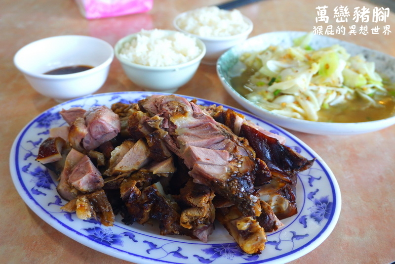 全台最大屏東墾丁海生館!偶像劇必拍景點!小白鯨超級可愛很會自拍,工讀生出來歐!