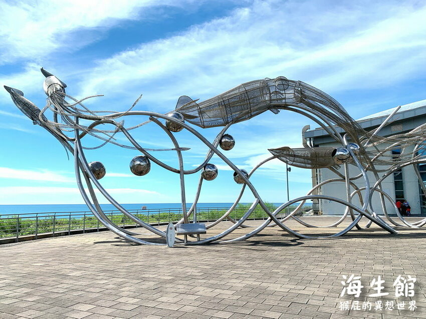 全台最大屏東墾丁海生館!偶像劇必拍景點!小白鯨超級可愛很會自拍,工讀生出來歐!