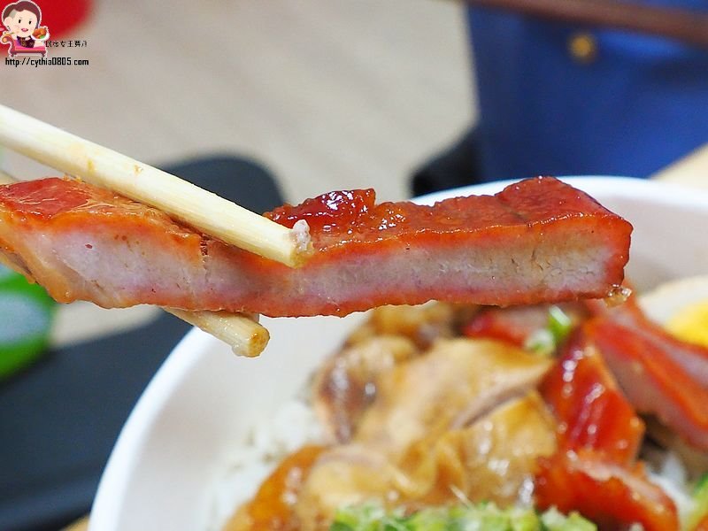 桃園中壢美食-老楊燒臘-轉換門面重新出發，我心目中第一名脆皮燒肉回來了 @民宿女王芽月-美食.旅遊.全台趴趴走