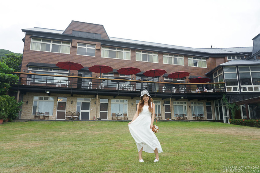 網美拍起來! 花蓮台11線最新看海咖啡廳 絕美海景 超可愛日式刨冰有夠好拍 浪花村 提供南洋料理、手沖咖啡