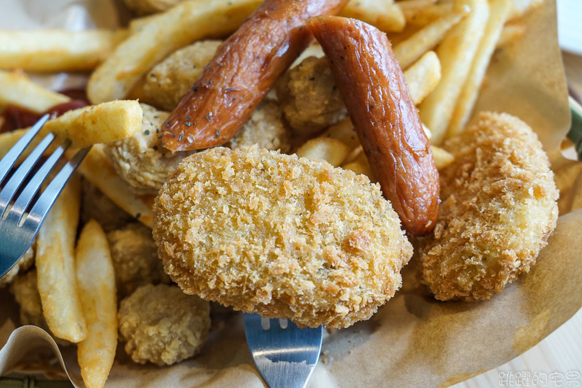 網美拍起來! 花蓮台11線最新看海咖啡廳 絕美海景 超可愛日式刨冰有夠好拍 浪花村 提供南洋料理、手沖咖啡