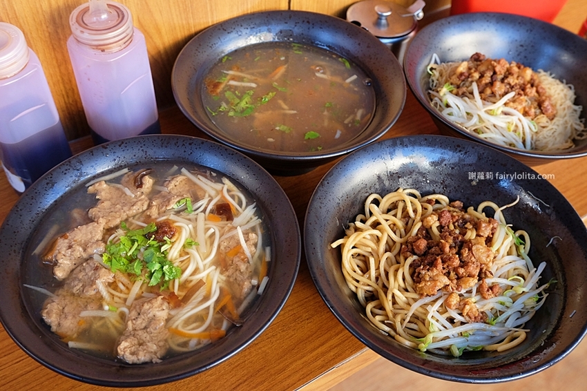 肉羹味。隱藏版「阿嬤古早味赤肉羹」，假日只賣3小時，還沒打烊就賣光！ @蹦啾♥謝蘿莉 La vie heureuse