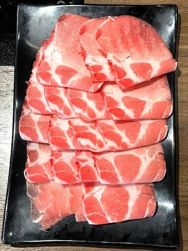 [台北火鍋]樹林區「崔官麻辣.石頭.鴛鴦鍋（樹林店）」多次回