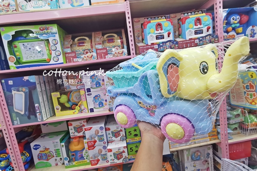 超過百坪～台中最新開幕玩具批發逛起來！亞細亞玩具批發台中北屯場全面批發價